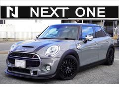 ＭＩＮＩ　ＭＩＮＩ　クーパーＳ　２年整備工賃保証付　正規Ｄ車　黒革
