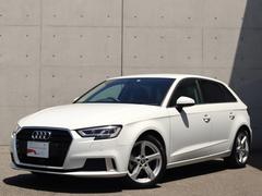 アウディ　Ａ３　スポーツバック３０ＴＦＳＩ　スポーツ