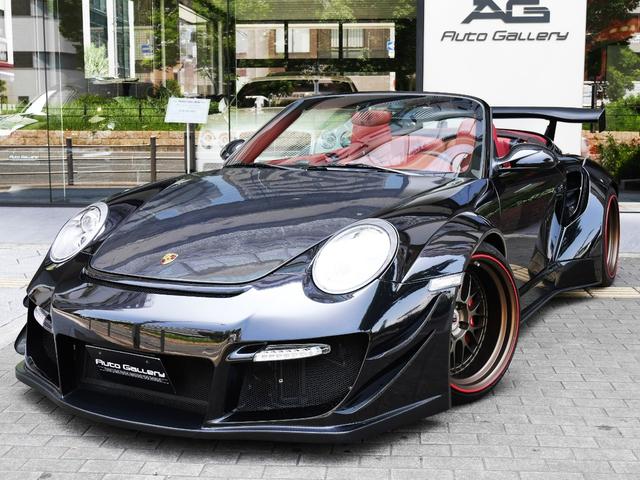 ポルシェ ９１１ ９１１ターボ　カブリオレ　スポーツクロノＰＫＧ　７ＰＤＫ　社外エアロ　カーボンボンネット　リアウイング　１９インチＢＢＳホイール　ビルシュタイン車高調　フロントリフティングシステム　ＢＯＳＥサウンド　ＥＴＣ　スペアキー