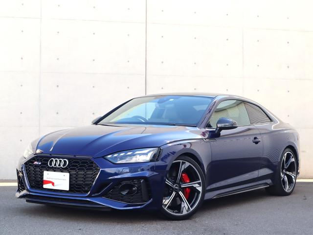 ＲＳ５(アウディ) ベースグレード　ＲＳデザインＰ　ＲＳエキゾースト　ＴＶ　赤キャリパー　カーボンＰ　サンルーフ 中古車画像