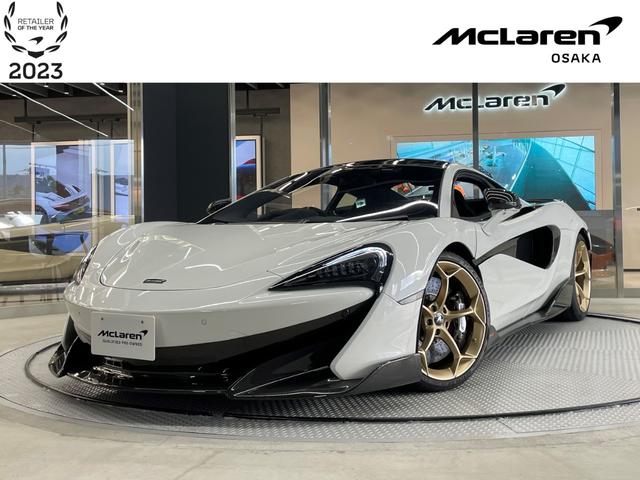 600LT（マクラーレン）　６００ＬＴ　右ハンドル　シリカホワイト　スペシャルペイント　認定中古車保証付　カーボンファイバ−エクステリア１＆２　車両リフト　エアーコンディショナ−　ソフトクロ−ズドア　ＭＣＬデザイナー　インテリア 中古車画像