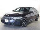 ＢＭＷ ５シリーズ ５３０ｅ　Ｍスポーツ　ブラックサファイアメタ...