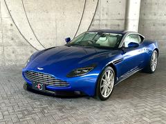 アストンマーティン　ＤＢ１１　Ｖ８　正規Ｄ車　Ｂａｎｇ＆Ｏｌｕｆｓｅｎ　サテンチョップドカーボンイン