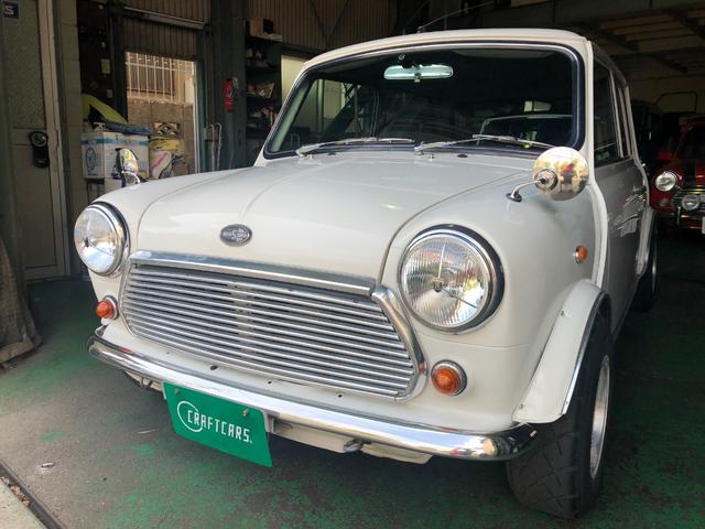 クーパー1.3i 4MT(1枚目)
