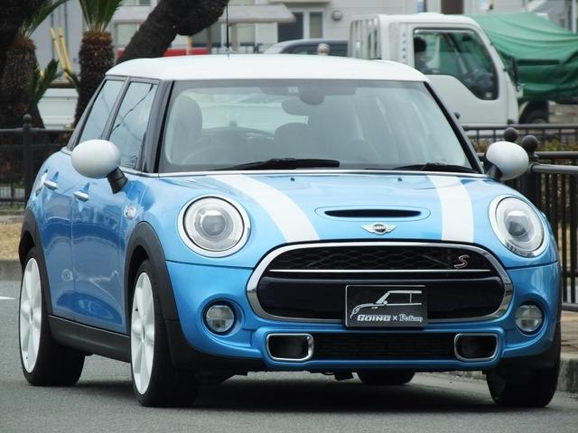 ＭＩＮＩ ＭＩＮＩ クーパーＳ　新品ボンネットストライプ　新品フロントワイパーゴム　純正ナビ