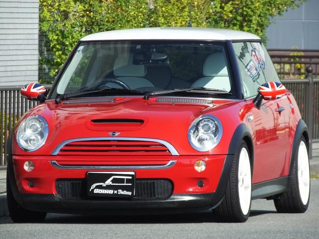 オートマＯＨ後走行約８０ｋｍＲ５３クーパーＳ新入庫！ 弊社ユーザ―様買取でインテリアはＣＡＢＡＮＡシートカバーで大人な雰囲気！