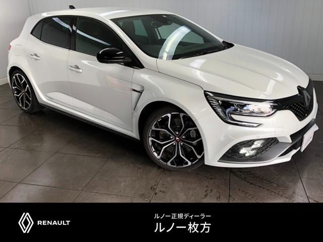 ルノー ルノー　スポール　認定中古車１２ヶ月保証付　ワンオーナー　バックカメラ　パークセンサー　クルーズコントロール　ブレンボキャリパー　パドルシフト　アップルカープレイ　Ｂｌｕｅｔｏｏｔｈ接続　ＬＥＤヘッドライト　ＥＴＣ