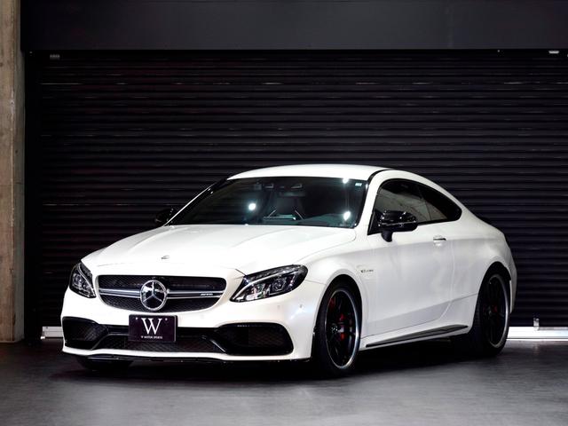 Ｃクラス Ｃ６３　Ｓクーペ　エディション１　走行４４００Ｋｍ　Ｄ車　左Ｈ　限定車　禁煙　ＡＭＧマットブラックＰ１９－２０ＡＷ　ＡＭＧパフォーマンスシート　ＡＭＧステリング　ナッパレザーイエローステッチ　記録簿スペアキー完備（1枚目）