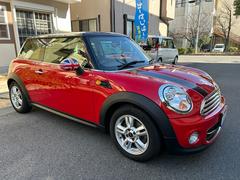 ＭＩＮＩ　ＭＩＮＩ　クーパー　禁煙車　全面ガラスボディコーティング施工済　実走行距離２９６００ｋｍ