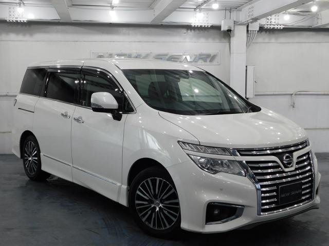 ２５０ハイウェイスターＳ　アーバンクロム　【鑑定済認定車】８人乗り・後席天井モニター・８型ナビテレビ・両側電動ドア・ＬＥＤライト・スマートキー・バックモニター
