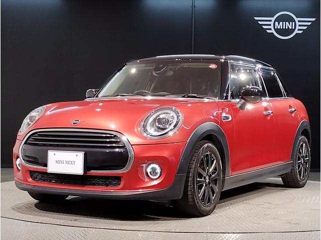 ＭＩＮＩ ＭＩＮＩ ローズウッドエディション　限定車　ワンオーナ　バックカメラ　純正１６ＡＷ　レザーシートコンビシート　ＬＥＤライト　ＨＤＤナビ　スマートキー　アンビエントライト　衝突軽減ブレーキ　Ｂｌｕｅｔｏｏｔｈ　オートライト　オートワイパー