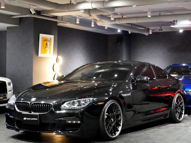 ＢＭＷ ６シリーズ ６４０ｉクーペ　ＢＢＳホイール／カーボンリアディフューザー／３ＤＤｓｉｇｎマフラー／ブルーキャリパー／ブラックレザーシート／ダークブラウンウッドパネル／ヒーター付き電動シート／地デジ／バックカメラ／前後ソナー