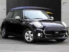 ＭＩＮＩ　ＭＩＮＩ　クーパーＤ　禁煙車　ペッパーパッケージ　ナビゲーションパッケージ