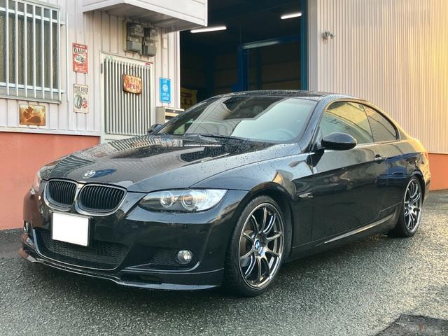 ３シリーズ(BMW) ３２０ｉ　Ｍスポーツパッケージ　左ハンドル　６速マニュアル　ｅｎｄｃｃフロントスポイラー　アドバンレーシング１８インチアルミホイール　アイバッハダウンスプリング　ビルシュタインＢ８ショック　電動シート　ナビ 中古車画像