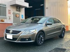 パサートCC V6 4モーション レザーインテリア 電動シート 前後席シートヒーター キセノンヘッドライト 18インチアルミホイール フロントドリルドブレーキローター ローダウン ナビ フルセグTV バックカメラ パドルシフト 中古車画像