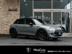 ＭＩＮＩ　ＭＩＮＩ　クーパーＤ　ムーンウォークグレー　レザーシート　純正ナビ