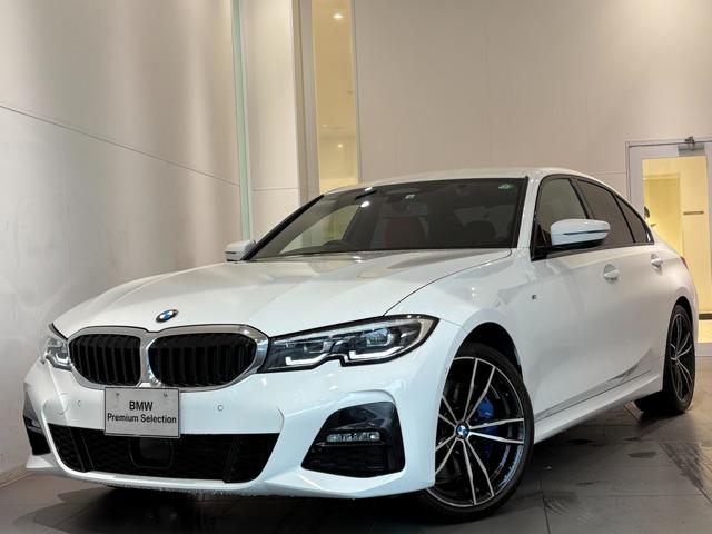 安心ナビ付♪初めての道でも迷うことなくエスコート！ スマートキー　アイドリングストップ　シートヒーター　ＡＴ　ＡＢＳ　ＥＳＣ