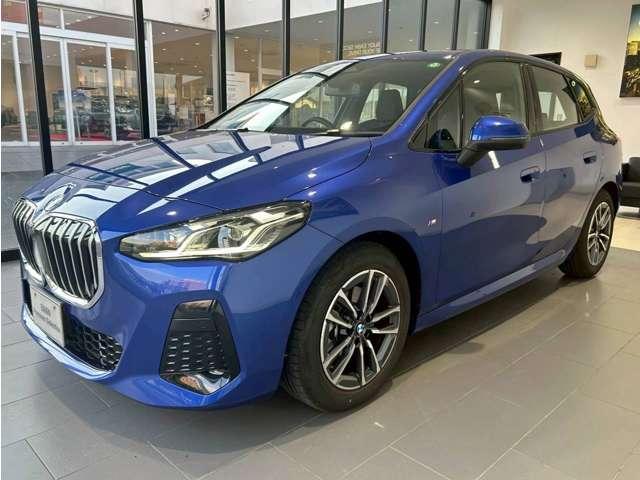 ２シリーズ(BMW) ２１８ｉアクティブツアラー　Ｍスポーツ　ＥＴＣ　クリアランスソナー　オートクルーズコントロール　衝突被害軽減システム　全周囲カメラ　アルミホイール　オートライト　ヘッドライトウォッシャー　ＡＴ　スマートキー　電動格納ミラー　盗難防止システム 中古車画像