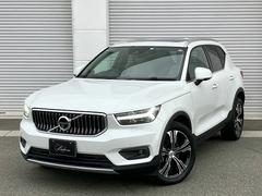 ボルボ　ＸＣ４０　Ｔ５　ＡＷＤ　インスクリプション　パノラマサンルーフ