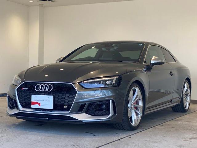 アウディ ｒｓ５ ベースグレード デイトナグレー ｒｓデザインパッケージ セーフティパッケージ プライバシーガラスの中古車 グーネット中古車