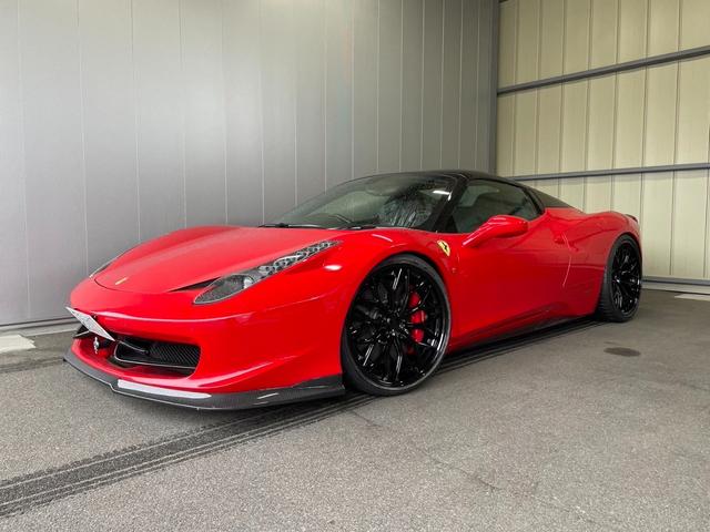 458スパイダー（フェラーリ）ベースグレード　Ｆ１　ＤＣＴ　カーボンファイバーレーシングＰＫＧ　スーパーレーシングシート　リヤパーキングカメラ２０インチカラードスポーツホイール　ＩＩＤスペーサー 中古車画像