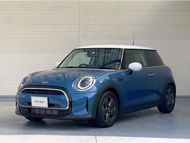 ＭＩＮＩ ＭＩＮＩ クーパーＤ　クラシックトリム　ＬＥＤヘッドライト　純正１６アルミホイール