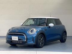 ＭＩＮＩ　ＭＩＮＩ　クーパーＤ　クラシックトリム　ＬＥＤヘッドライト　純正１６アルミホイール