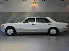 メルセデス・ベンツ　Ｓクラス　５６０ＳＥＬ　Ｄ車　２オーナー　ガレージ保管