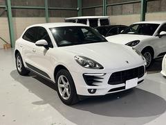 マカン マカン レッドフルレザーシート/前シートヒーター/オートトランク/コーナーセンサー+バックカメラ/コンフォートメモリーパッケージ/ペイントリアセンターエプロン/ETC/ドラレコ/15MY/禁煙車 中古車画像