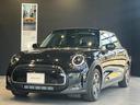 ＭＩＮＩ 　純正ナビ・純正アルミホイール・ＬＥＤヘッドライトバックカメラ・クルーズコントロール搭載・ＥＴＣ付後期型・ユニオンジャックテールライト・オートライト（1枚目）