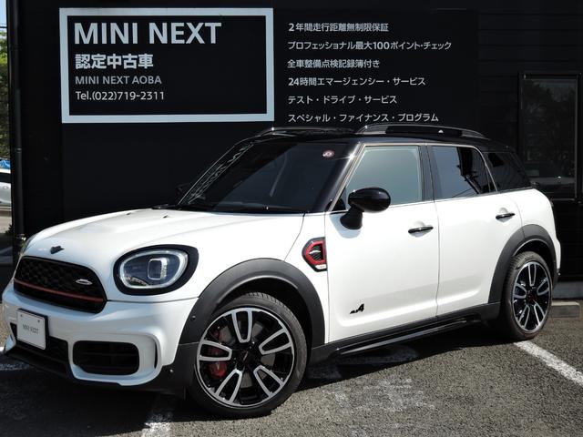 ＭＩＮＩ(ミニ) ジョンクーパーワークス　クロスオーバー　ＪＣＷトリム　ナビゲーション　リアカメラ　ＬＥＤヘッドライト　ヘッドアップディスプレイ 中古車画像