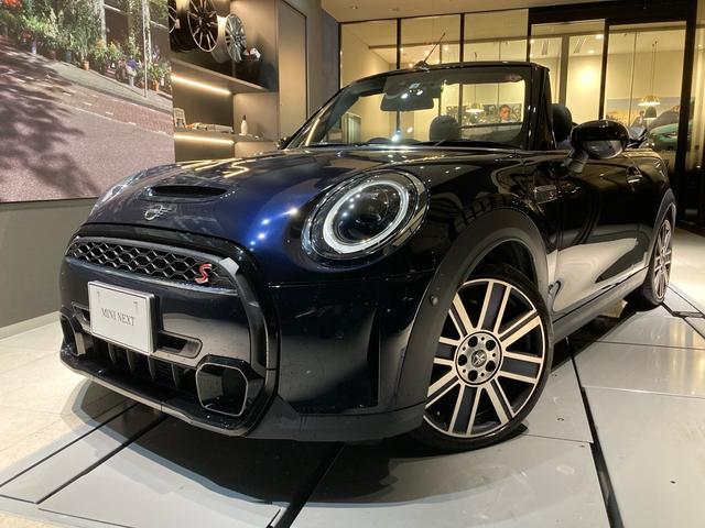 ＭＩＮＩ ＭＩＮＩ クーパーＳ　コンバーチブル　ミニ・ユアーズ・トリム　認定中古車クルーズコントロール　ナビゲーション　バックカメラ　ブラックレザー　１８ＡＷ