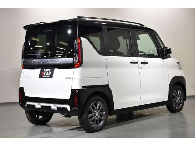 デリカミニ Ｇ　プレミアム　弊社社有車　Ｍナビ　ＴＶ　マイパイロット　バックモニター　サイドカメラ　フロントカメラ　ＬＥＤヘッドライト　４ＷＤ　クルーズコントロール　アルミホイール　シートヒーター　スマートキー　オートエアコン（2枚目）