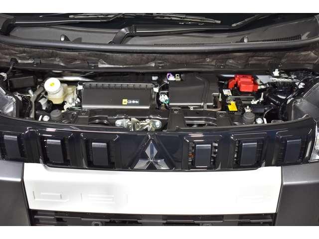 デリカミニ Ｇ　プレミアム　弊社社有車　Ｍナビ　ＴＶ　マイパイロット　バックモニター　サイドカメラ　フロントカメラ　ＬＥＤヘッドライト　４ＷＤ　クルーズコントロール　アルミホイール　シートヒーター　スマートキー　オートエアコン（19枚目）