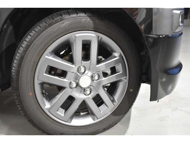 デリカミニ Ｇ　プレミアム　弊社社有車　Ｍナビ　ＴＶ　マイパイロット　バックモニター　サイドカメラ　フロントカメラ　ＬＥＤヘッドライト　４ＷＤ　クルーズコントロール　アルミホイール　シートヒーター　スマートキー　オートエアコン（20枚目）