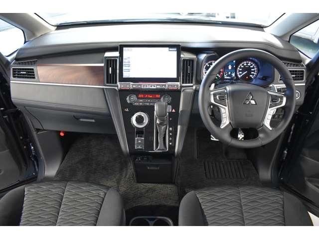 このお車の「見積りが知りたい！」「状態が知りたい！」「在庫あるかな？」などなど気になったらぜひお問い合わせください♪