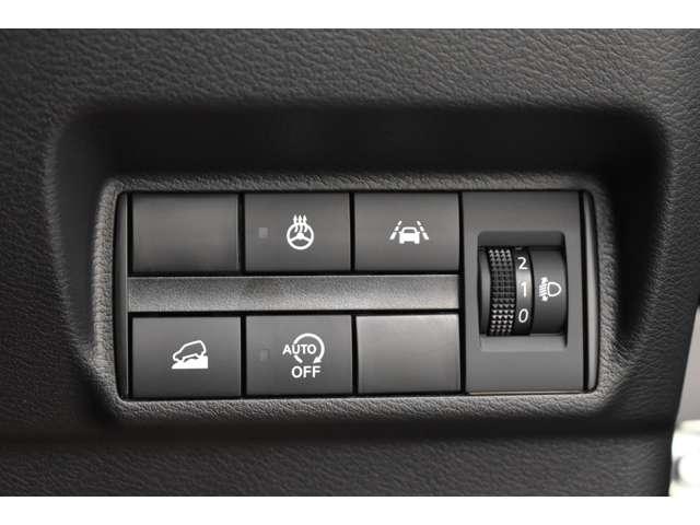 eKクロス G 弊社社有車 Mナビ TV Bカメラ(ミラー) エアバッグ アイスト Sヒーター LED スマートキー クリアランスソナー フルセグTV オートエアコン メモリーナビ バックモニター ナビTV ABS(11枚目)