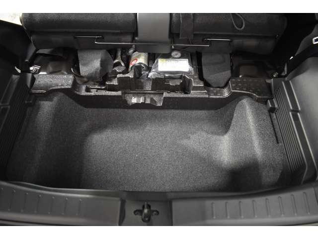 eKクロス G 弊社社有車 Mナビ TV Bカメラ(ミラー) エアバッグ アイスト Sヒーター LED スマートキー クリアランスソナー フルセグTV オートエアコン メモリーナビ バックモニター ナビTV ABS(15枚目)