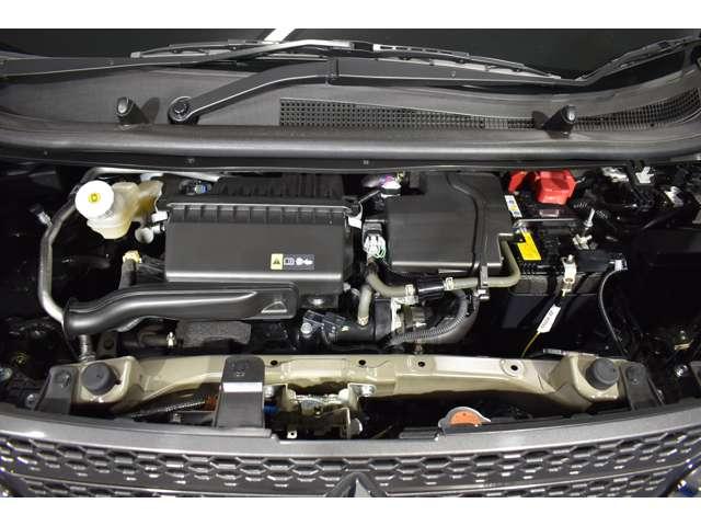 eKクロス G 弊社社有車 Mナビ TV Bカメラ(ミラー) エアバッグ アイスト Sヒーター LED スマートキー クリアランスソナー フルセグTV オートエアコン メモリーナビ バックモニター ナビTV ABS(19枚目)