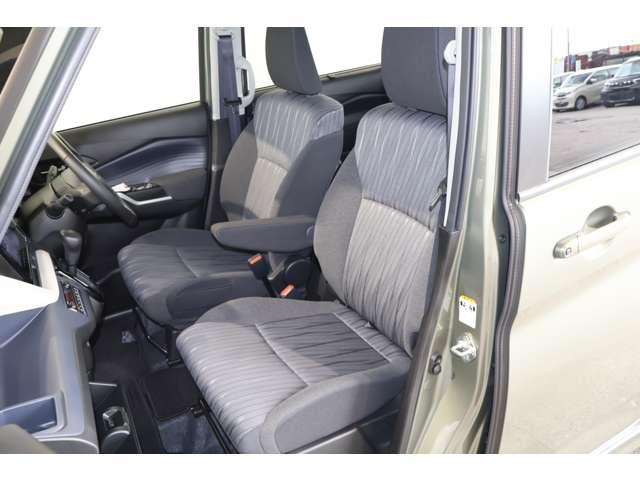 デリカD:2 ハイブリッドMZ 全方位カメラ付ナビパッケージ 純正ナビ 地デジTV 全方位カメラ クルコン LEDライト フルセグ 衝突軽減 両側パワースライドドア アルミホイール コーナーセンサー フルフラット 横滑り防止装置 禁煙車 DVD シートヒーター(4枚目)