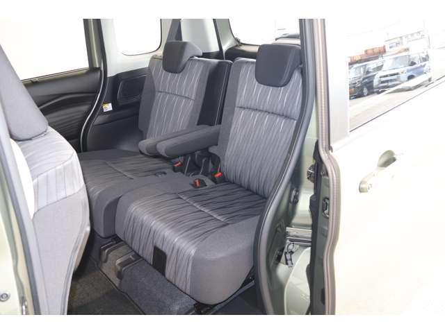 デリカD:2 ハイブリッドMZ 全方位カメラ付ナビパッケージ 純正ナビ 地デジTV 全方位カメラ クルコン LEDライト フルセグ 衝突軽減 両側パワースライドドア アルミホイール コーナーセンサー フルフラット 横滑り防止装置 禁煙車 DVD シートヒーター(5枚目)