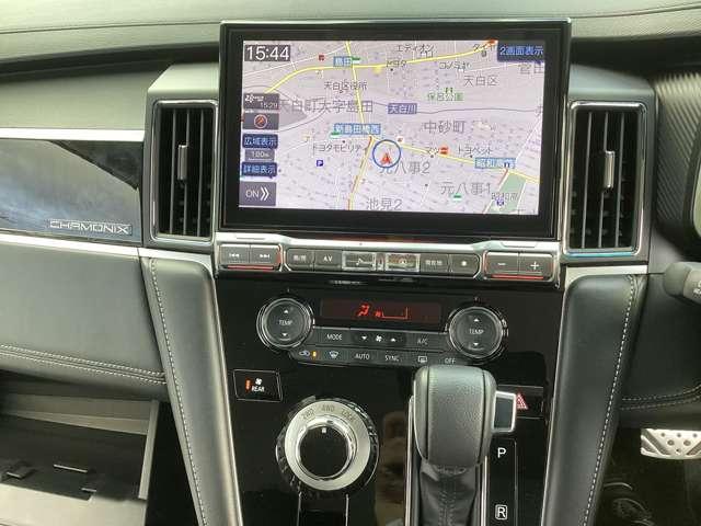 デリカＤ：５ シャモニー　１１型ナビ・フルセグＴＶ・全周囲カメラ　アイドリングＳ　アクティブクルーズコントロール　イモビ　衝突被害軽減装置　Ｂモニター　１オーナー　サイドカメラ　助手席エアバッグ　地デジＴＶ　電動リアゲート（9枚目）