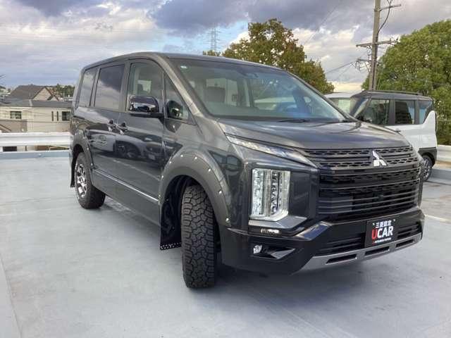 デリカＤ：５ シャモニー　１１型ナビ・フルセグＴＶ・全周囲カメラ　アイドリングＳ　アクティブクルーズコントロール　イモビ　衝突被害軽減装置　Ｂモニター　１オーナー　サイドカメラ　助手席エアバッグ　地デジＴＶ　電動リアゲート（15枚目）