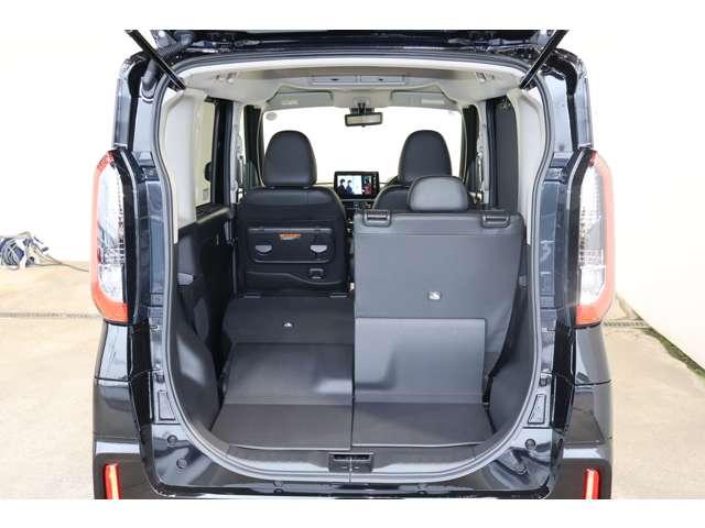 デリカミニ Ｔ　プレミアム　９型ナビ・フルセグＴＶ・全周囲カメラ　フルセグＴＶ　ＬＥＤランプ　クルコン　キーレスエントリー　ＡＢＳ　禁煙　エアバッグ　パワステ　ベンチシート　オートエアコン　ターボ車　フロントカメラ　バックカメラ（6枚目）