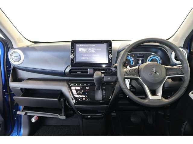 ｅＫクロス Ｔ　メモリーナビ・フルセグＴＶ・全周囲カメラ　前後ソナー　前席シートヒーター　ナビＴＶ　インテリキー　ターボ　盗難防止装置　Ｂカメラ　ベンチシート　ＡＢＳ　記録簿　カーテンエアバック　オートエアコン（3枚目）