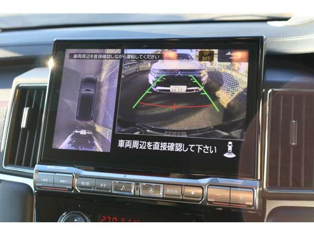 �}���`�A���E���h���j�^�[�i�S���̓J�����j�������^�ォ�猩���낵�Ă���悤�ȉf���Œ��Ԃ��T�|�[�g���܂���X�e�A�����O�K�C�h���C���\���@�\�t���I