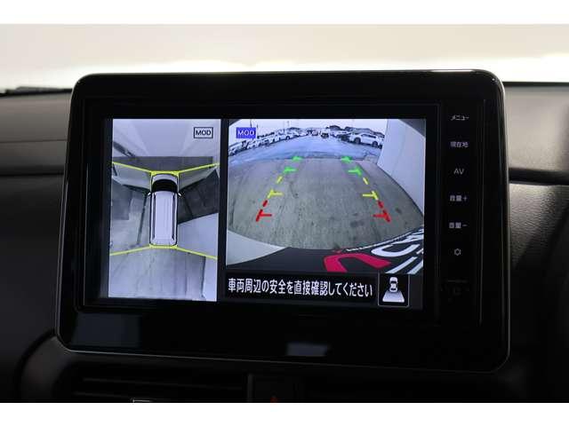 �}���`�A���E���h���j�^�[�i�S���̓J�����j�������^�ォ�猩���낵�Ă���悤�ȉf���Œ��Ԃ��T�|�[�g���܂���X�e�A�����O�K�C�h���C���\���@�\�t���I