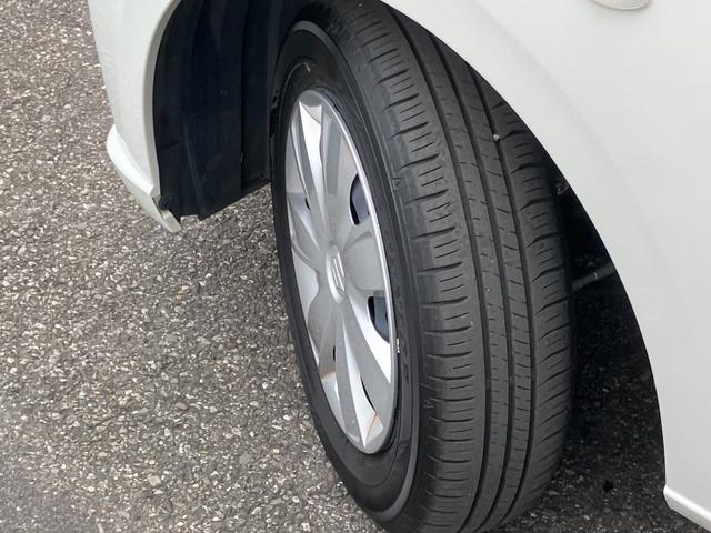 ソリオ Ｇ　バックアイカメラ　地デジ　ブルートゥース　サイドエアＢ　キーフリー　ＤＶＤ再生　運転席エアバッグ　横滑防止　インテリキー　ＡＡＣ　Ａライト　助手席エアバッグ　オートハイビーム　パワステ　フルフラット（13枚目）