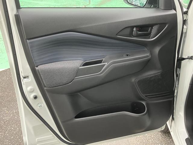 ソリオ Ｇ　バックアイカメラ　地デジ　ブルートゥース　サイドエアＢ　キーフリー　ＤＶＤ再生　運転席エアバッグ　横滑防止　インテリキー　ＡＡＣ　Ａライト　助手席エアバッグ　オートハイビーム　パワステ　フルフラット（34枚目）