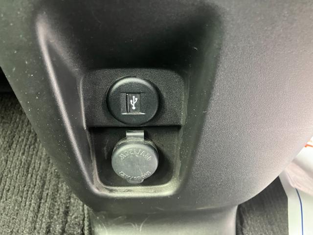 フレアワゴンカスタムスタイル カスタムスタイル　ＨＹＢＲＩＤ　ＸＳ　ナビ　Ｂカメラ　ＥＴＣ　ナビ　バックアイカメラ　ＥＴＣ　両側パワースライドドア　衝突被害軽減システム　シートヒーター　フルオートエアコン　スリムサーキュレーター　キーレスプッシュスタートシステム　盗難抑止システム（67枚目）